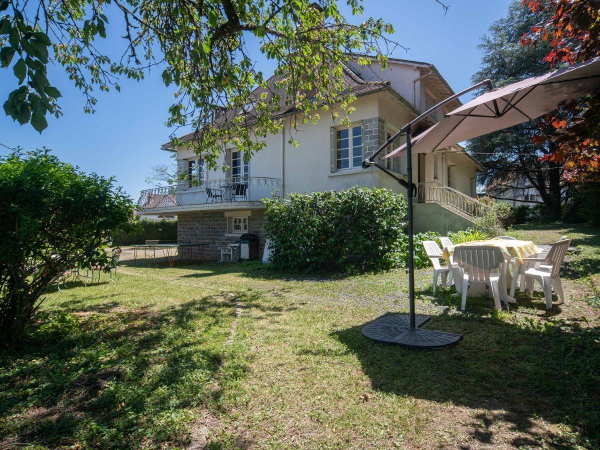 Quaint Holiday Home In Payzac With Garden Exterior photo